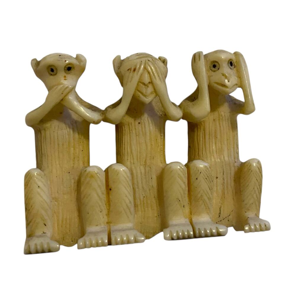 Vintage Hard Plastic 3 Wise Monkeys Statue - Hear, Speak, See No Evil RARE